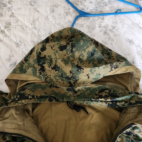 U.S.M.C. Marpat ~ APECS ~ Parka - Picture 3 of 8